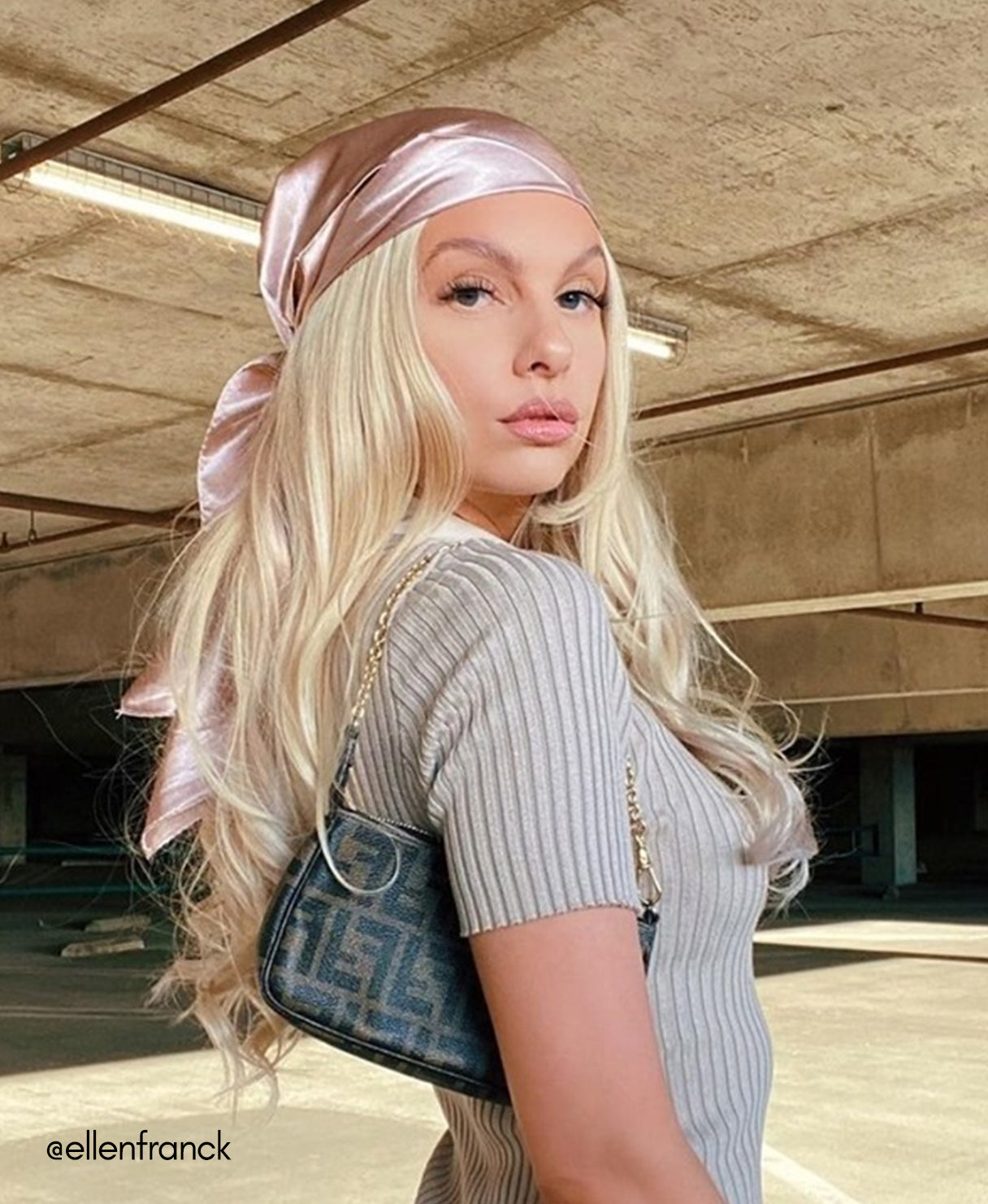 clip-in hair extensions platinum blonde.