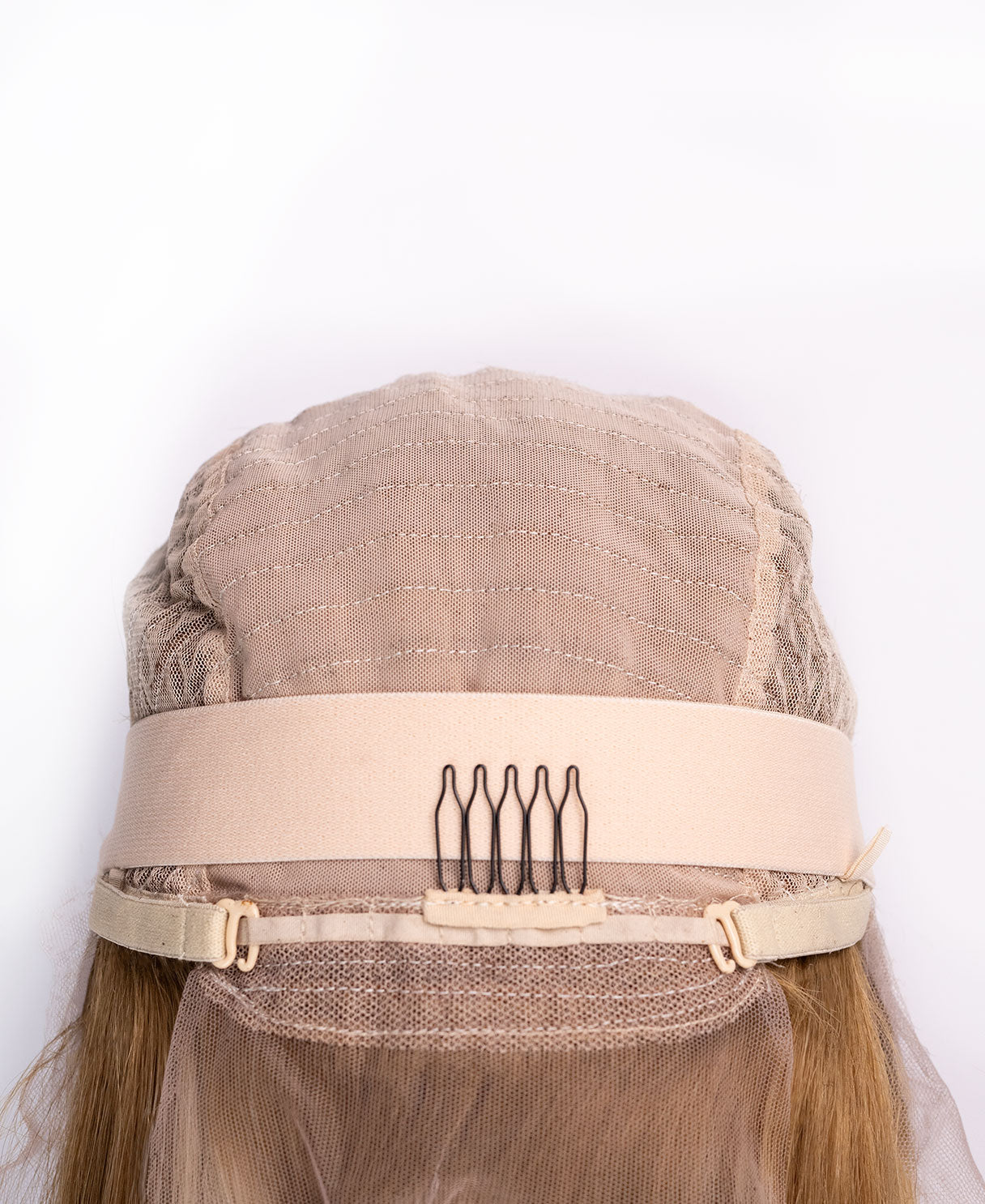 bob human wig - 10" blonde highlights.