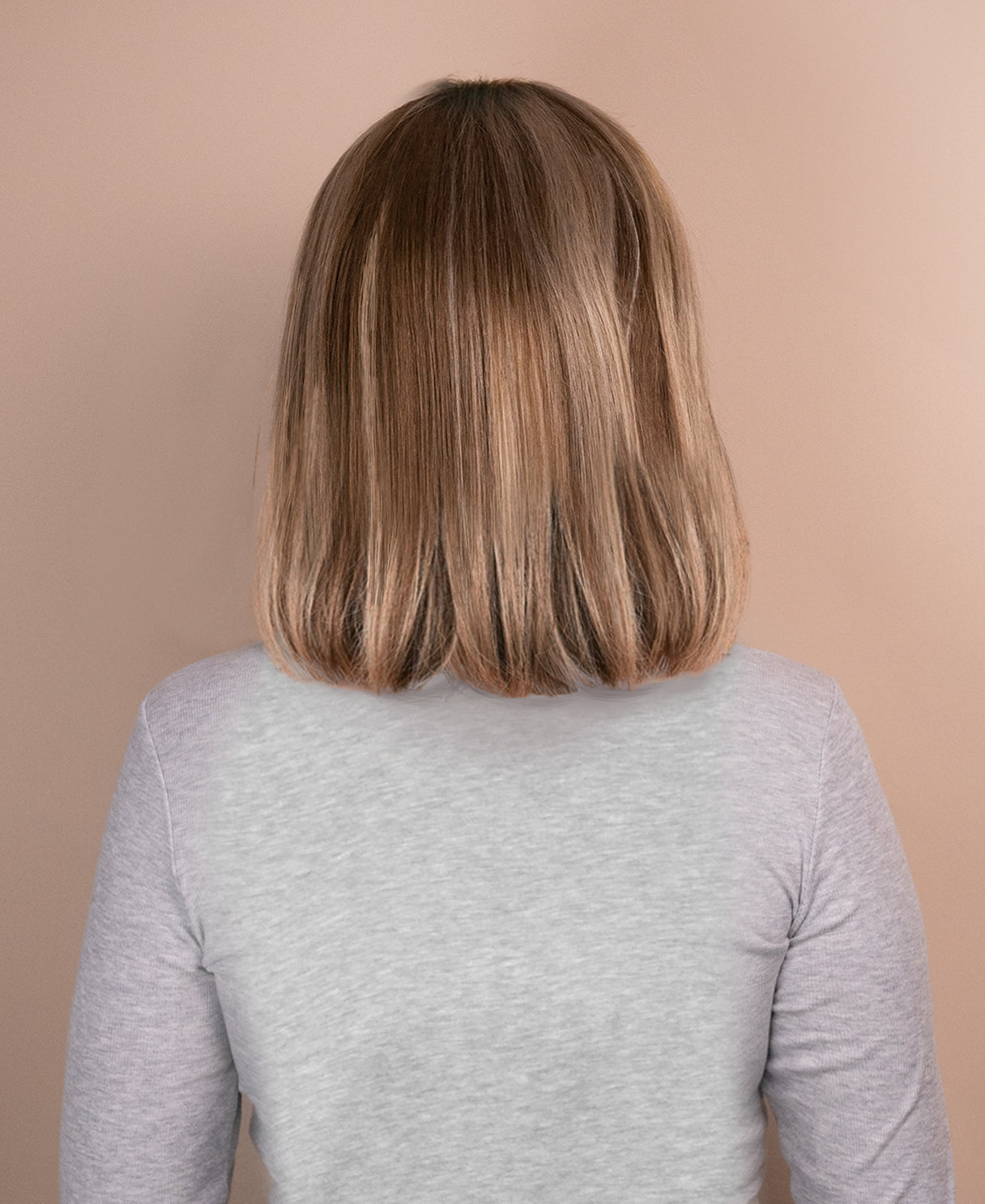 bob human wig - 10" blonde highlights.