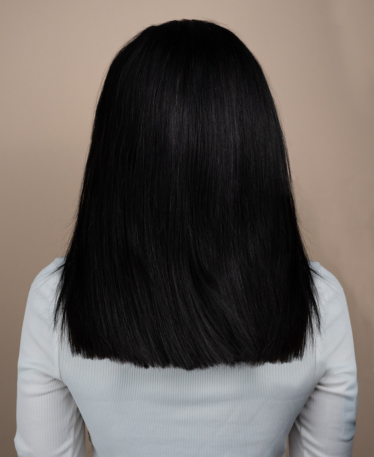5x5 lace front blunt cut wig - 14" natural black.
