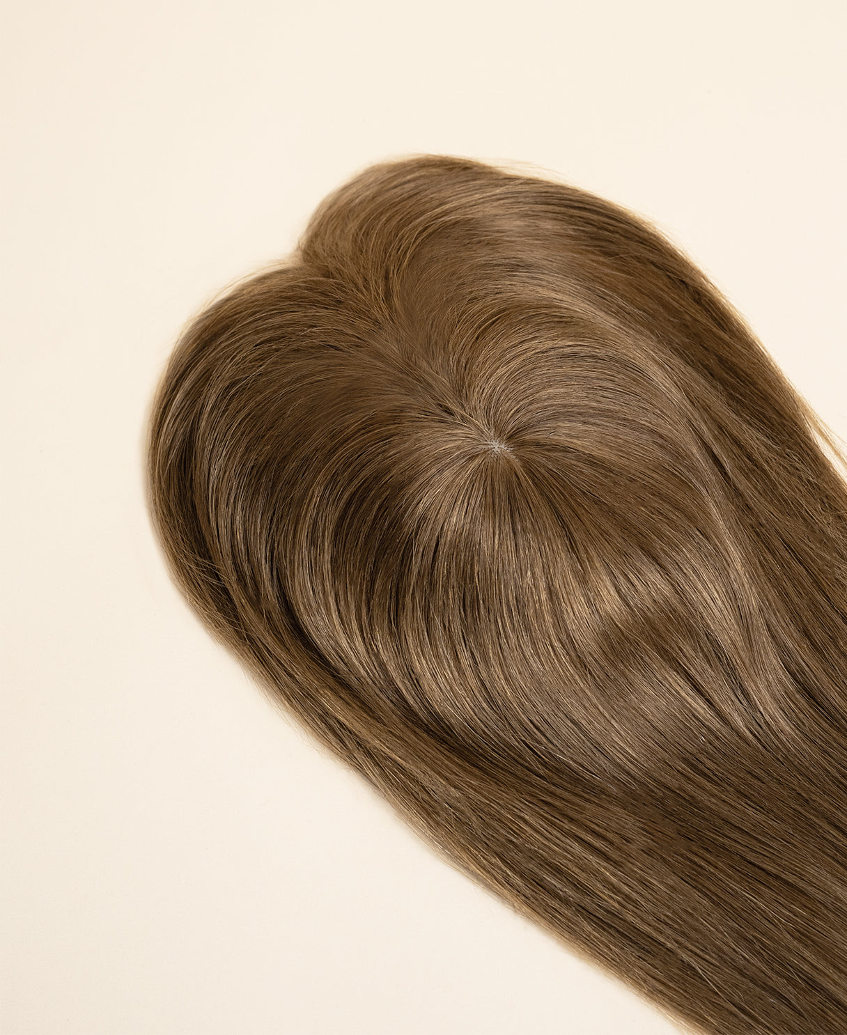 hair topper with bangs 12" dark blonde.