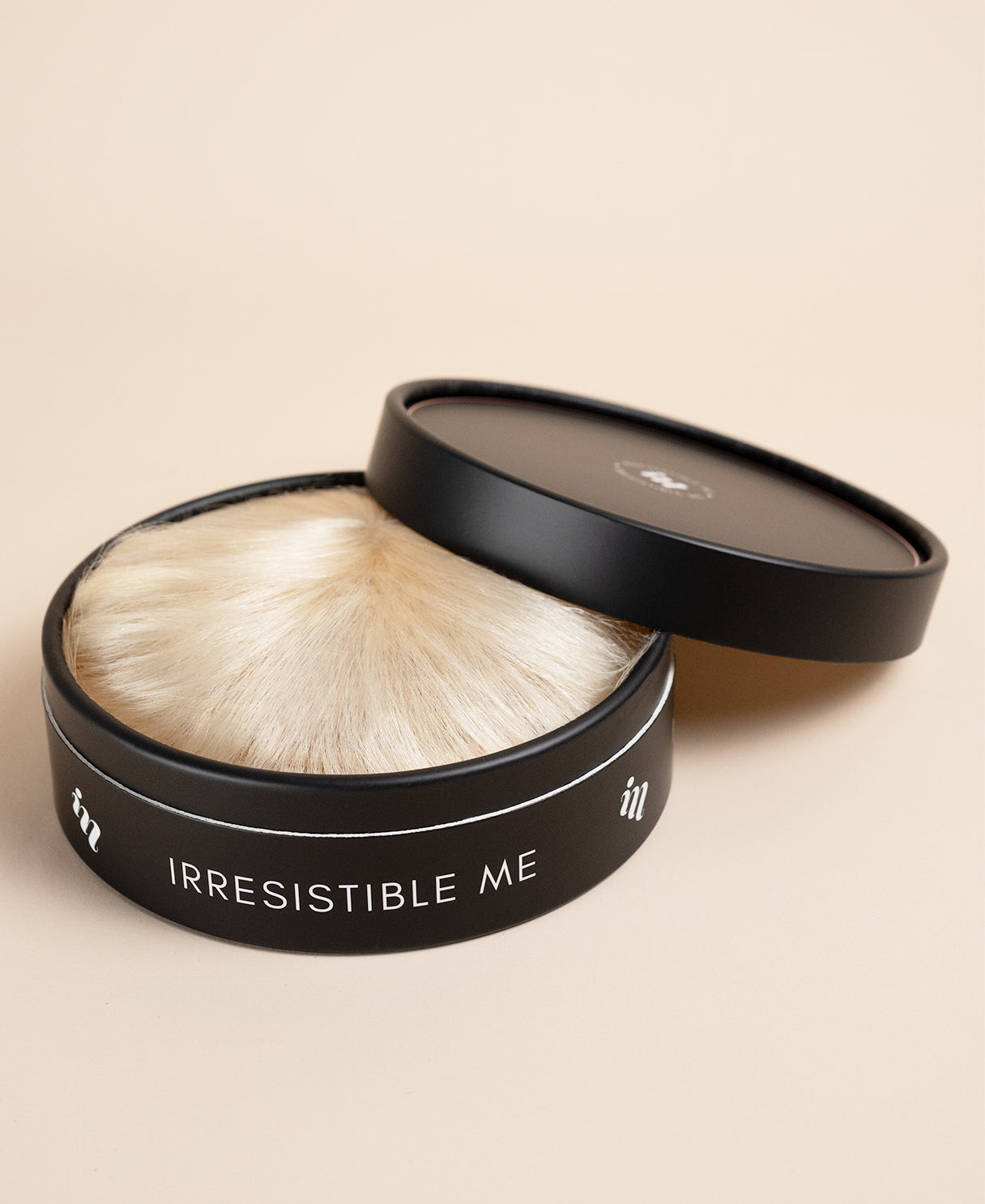 hair topper with bangs 12" platinum blonde.