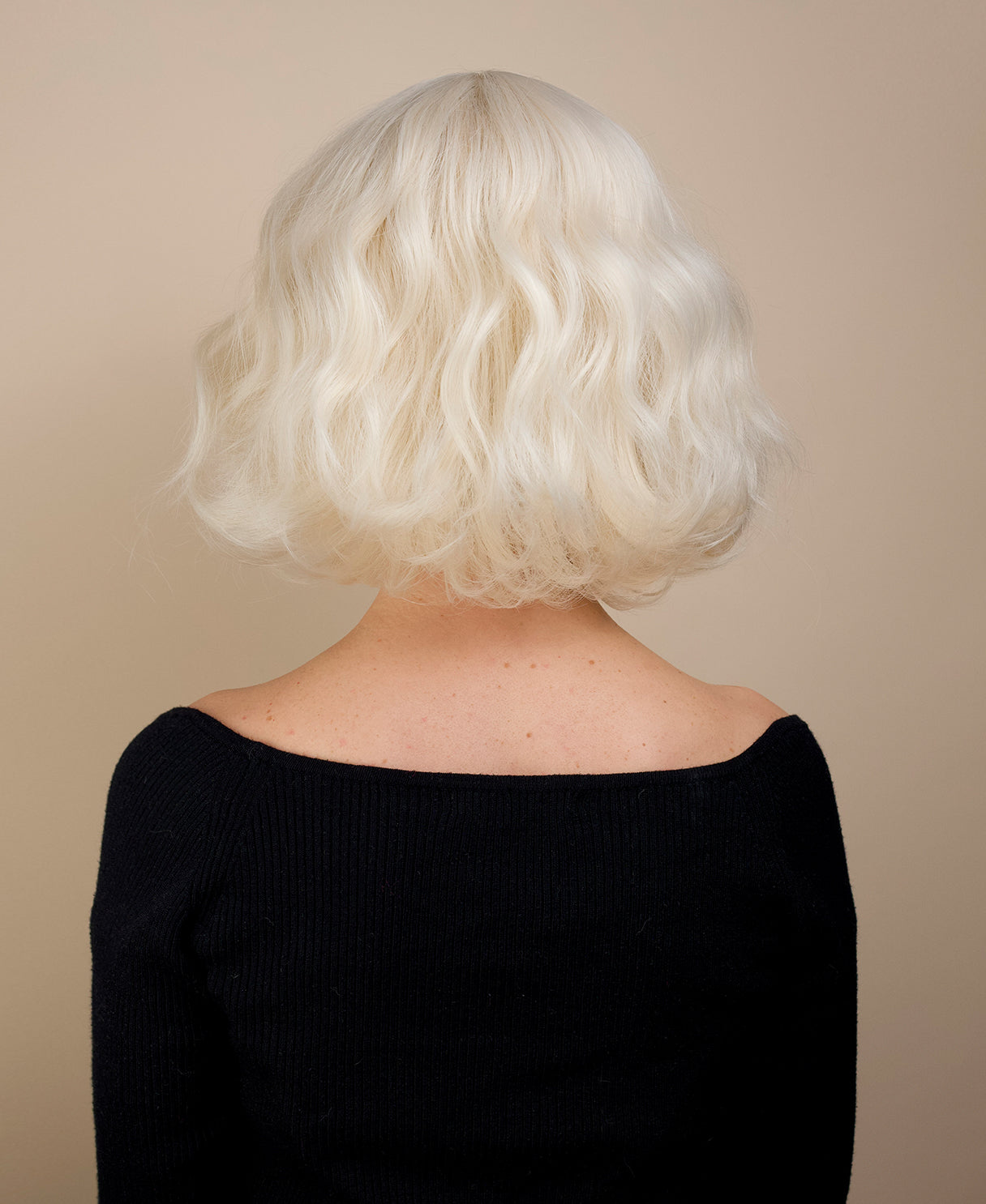 vegan fiber wig - 10" white blonde with fringe.