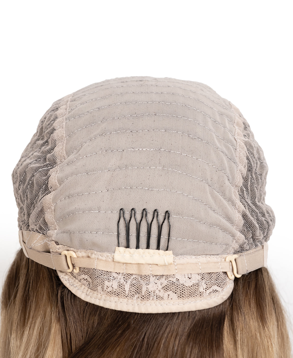 bob human wig - 10" rooted dirty blonde.