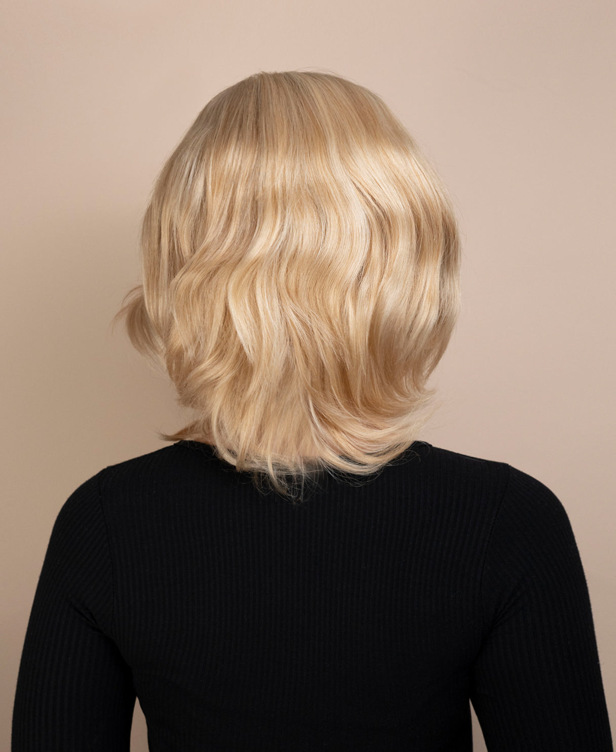 european virgin hair wig - 8" blonde highlights.