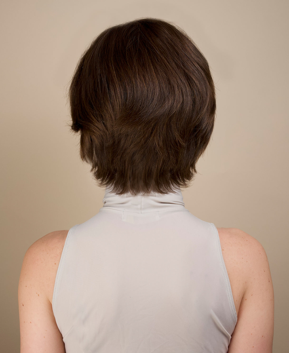 european virgin hair wig - 6" medium brown.