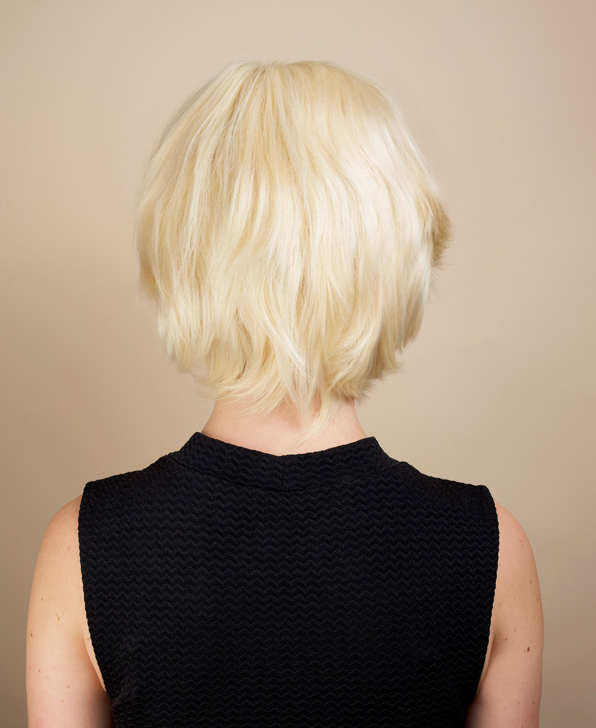 european virgin hair wig - 6" light blonde.