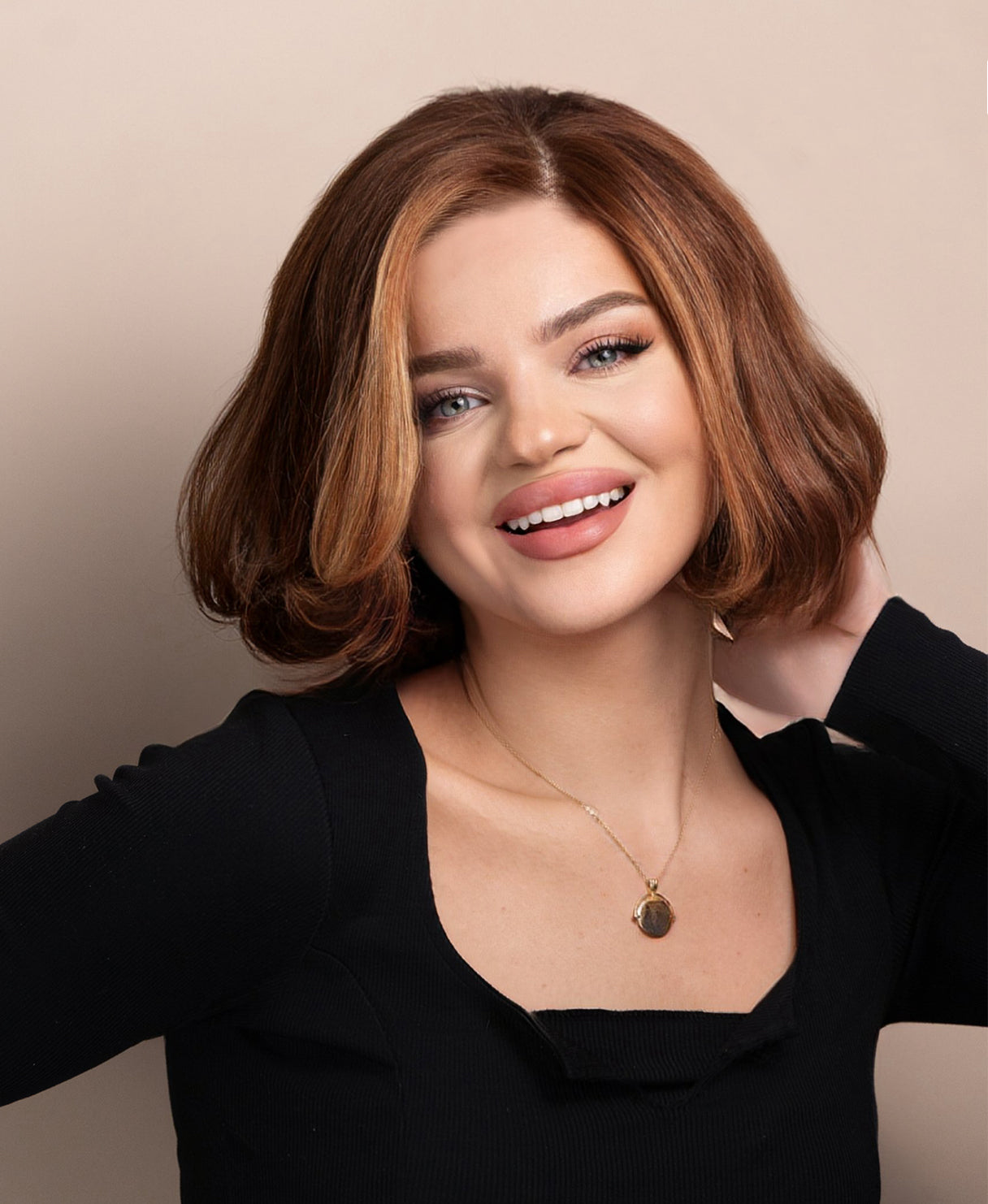 wedge bob human wig - 8" caramel highlights.