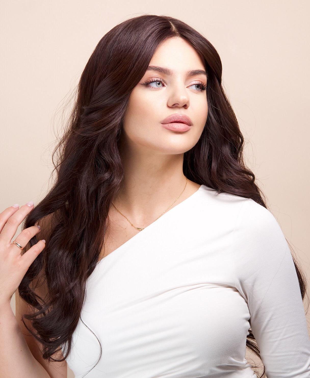 vegan fiber wig - 22" blowout curtain bangs wig.