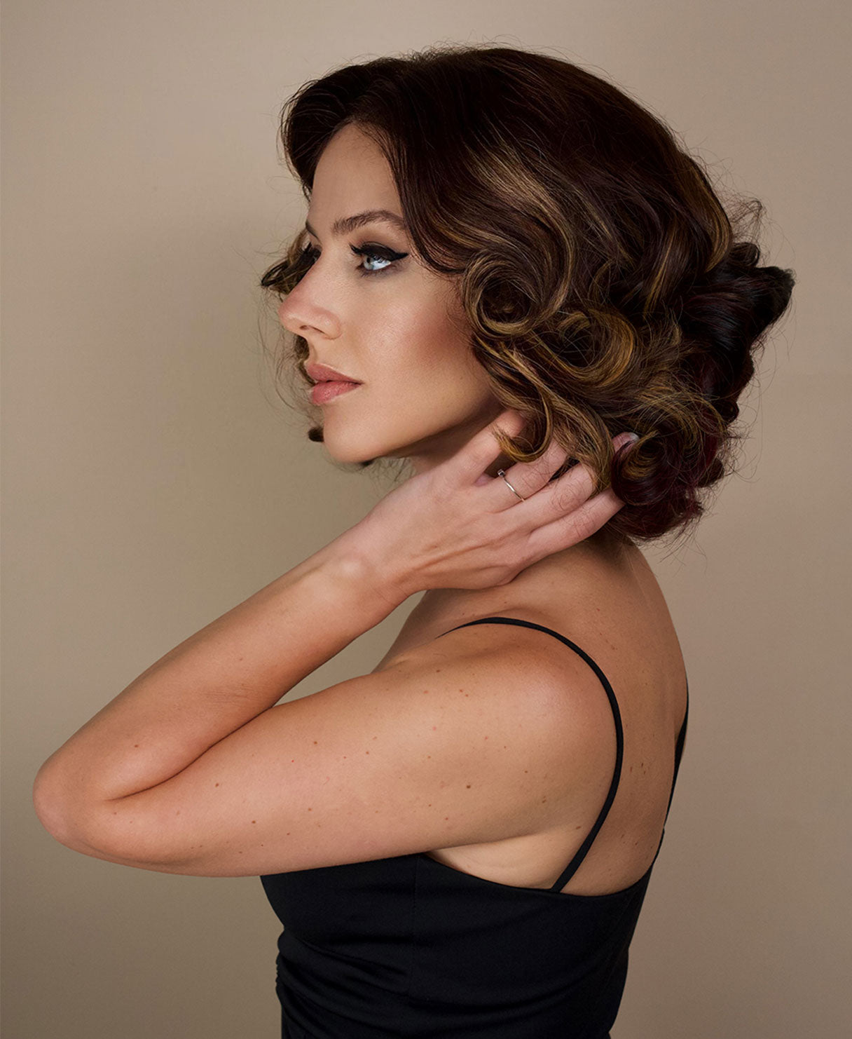 4x4 lace front wig - 10" - brown with colored highlights.