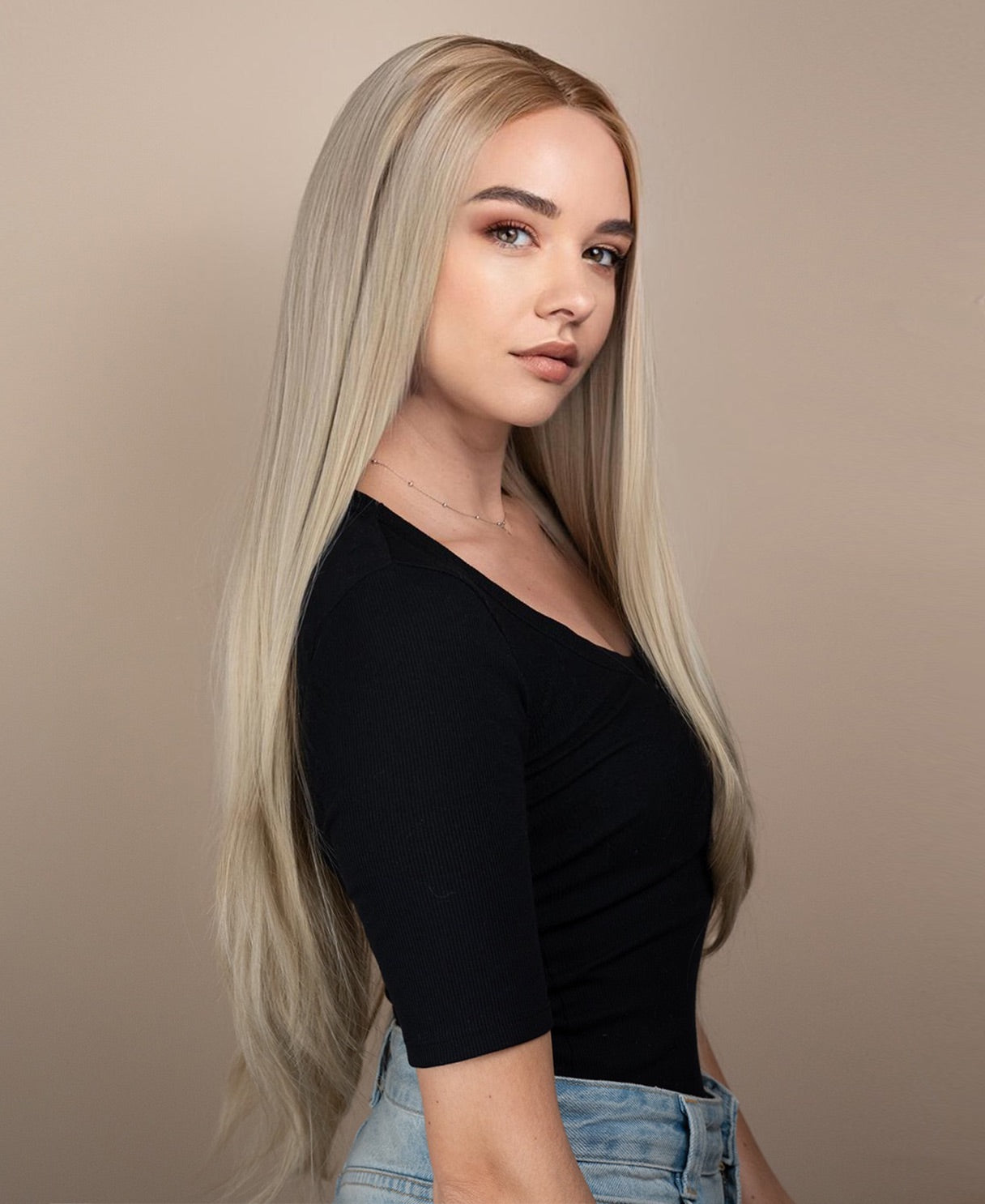vegan fiber straight wig - 24" rooted blonde.