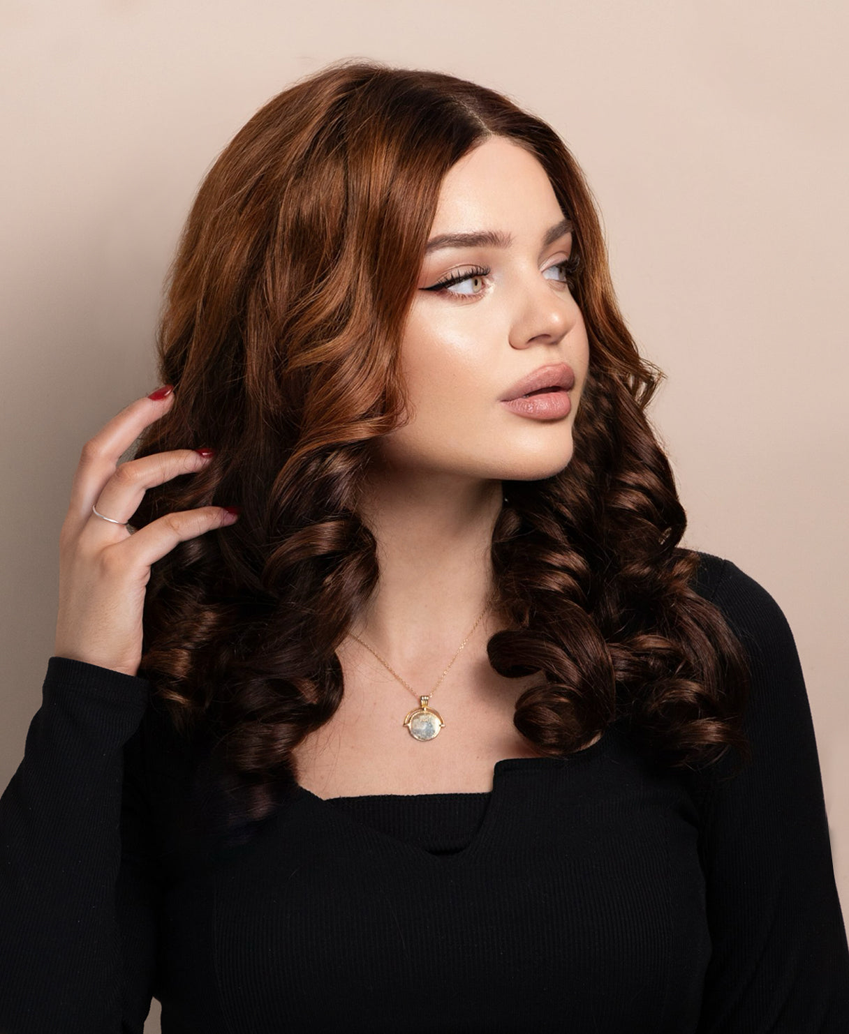 bouncy curls human wig - 18" brown ombre.