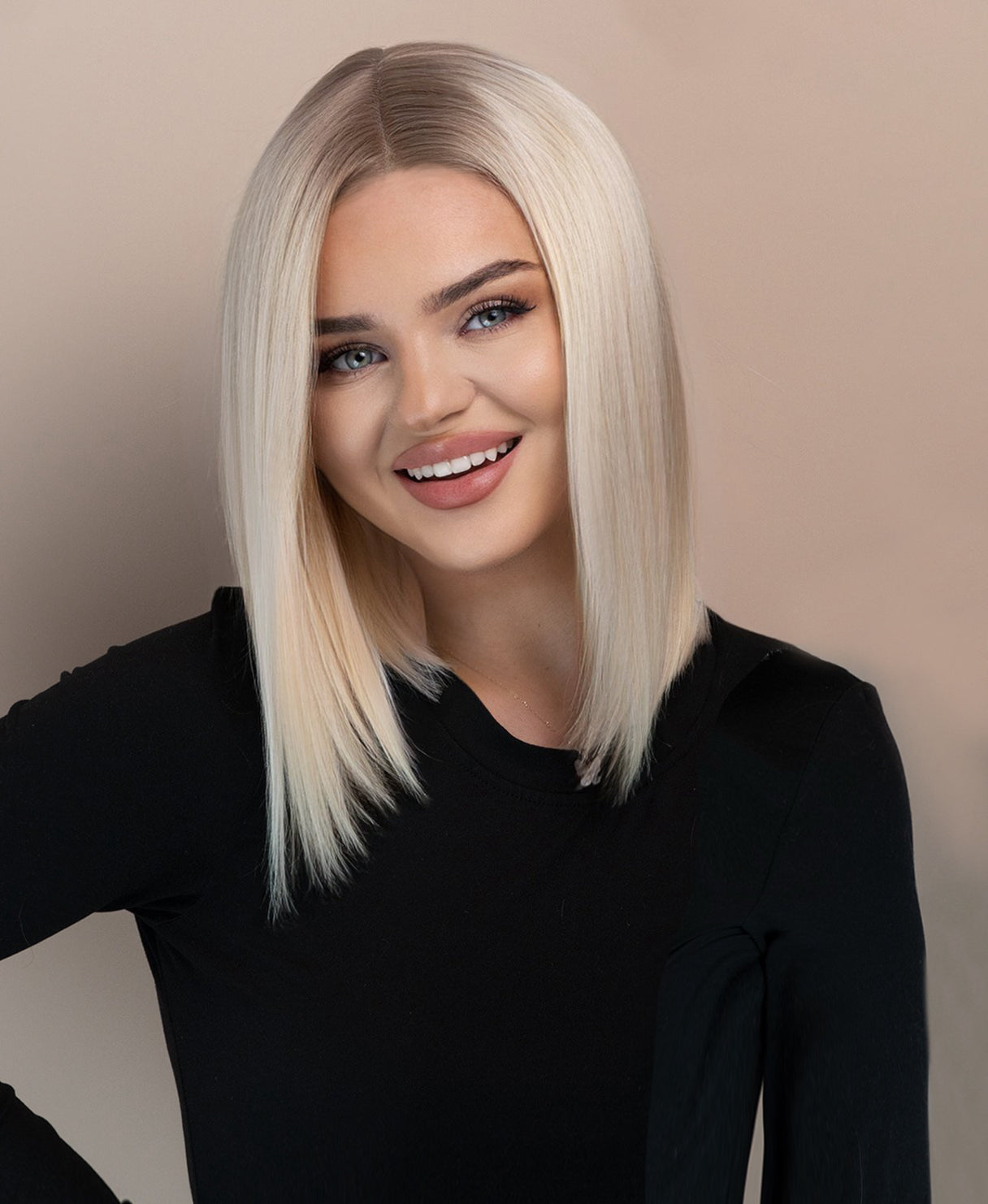 bob wig 12" - rooted platinum blonde.