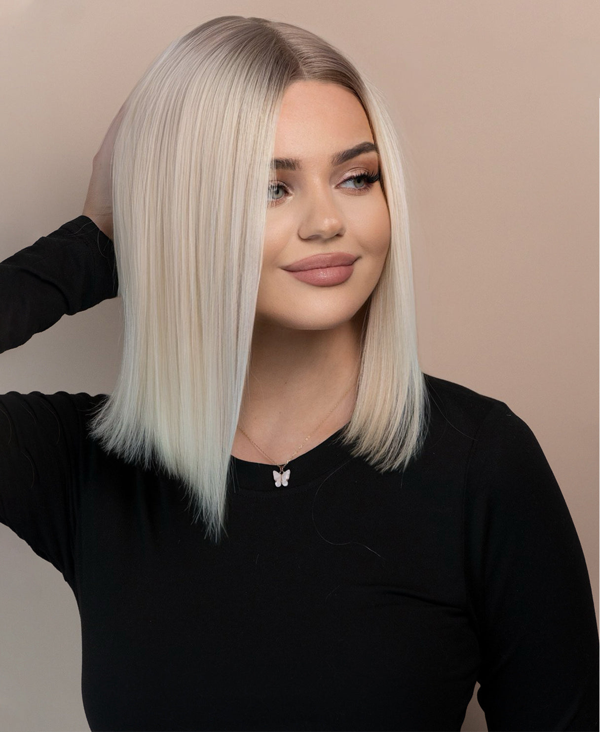 bob wig 12" - rooted platinum blonde.