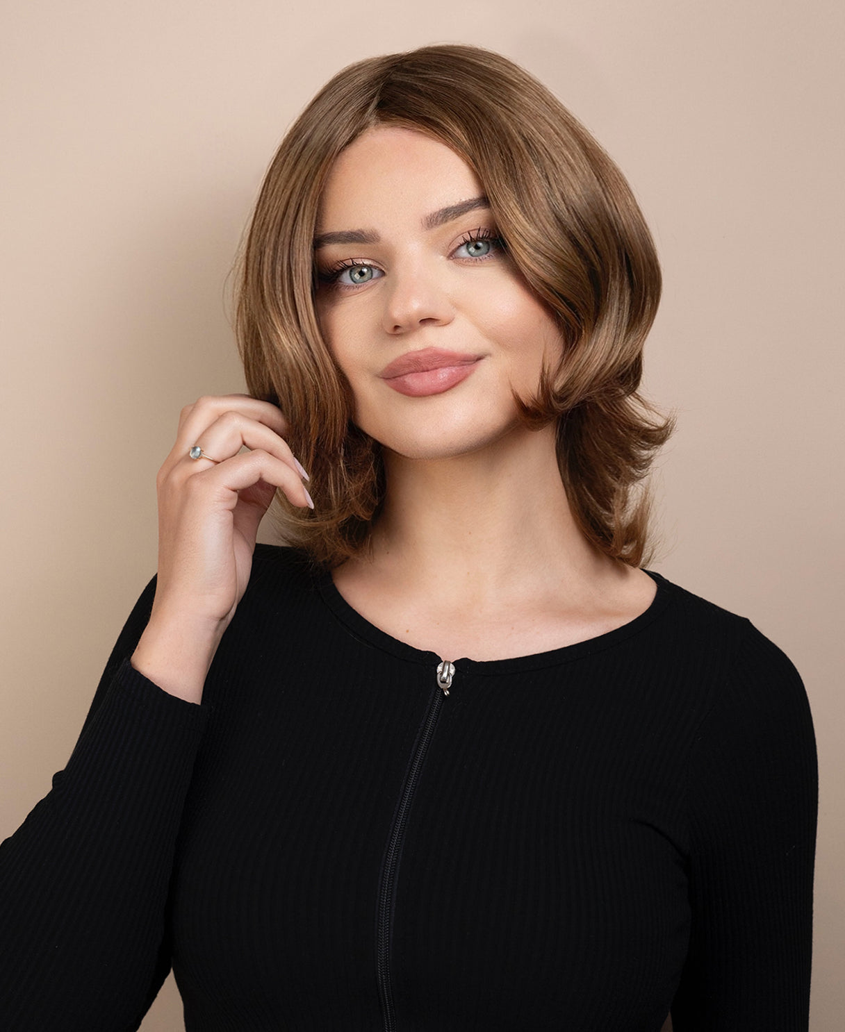 european virgin hair wig - 8" medium blonde.