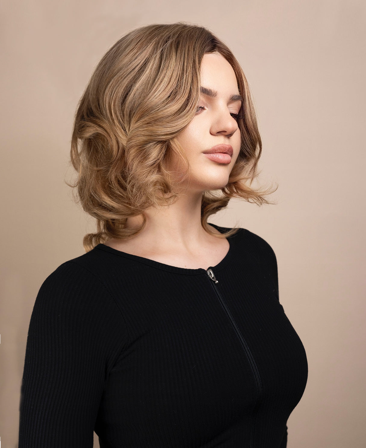 european virgin hair wig - 10" ash blonde.