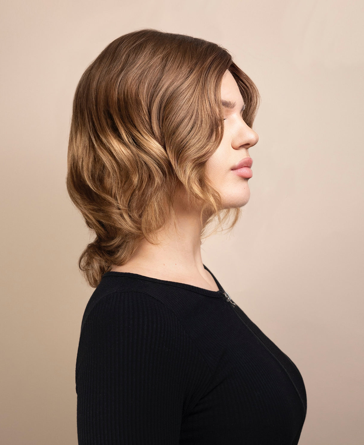 european virgin hair wig - 8" warm blonde.