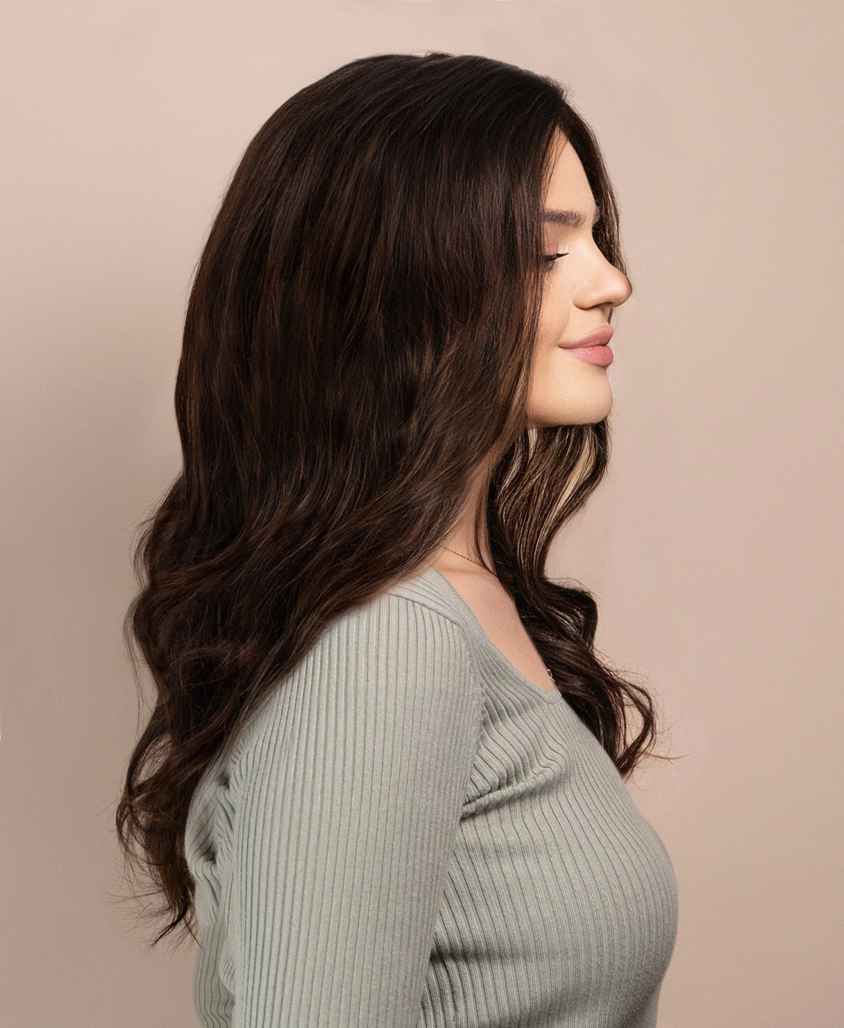 lace front human wig - 18" chocolate brown.