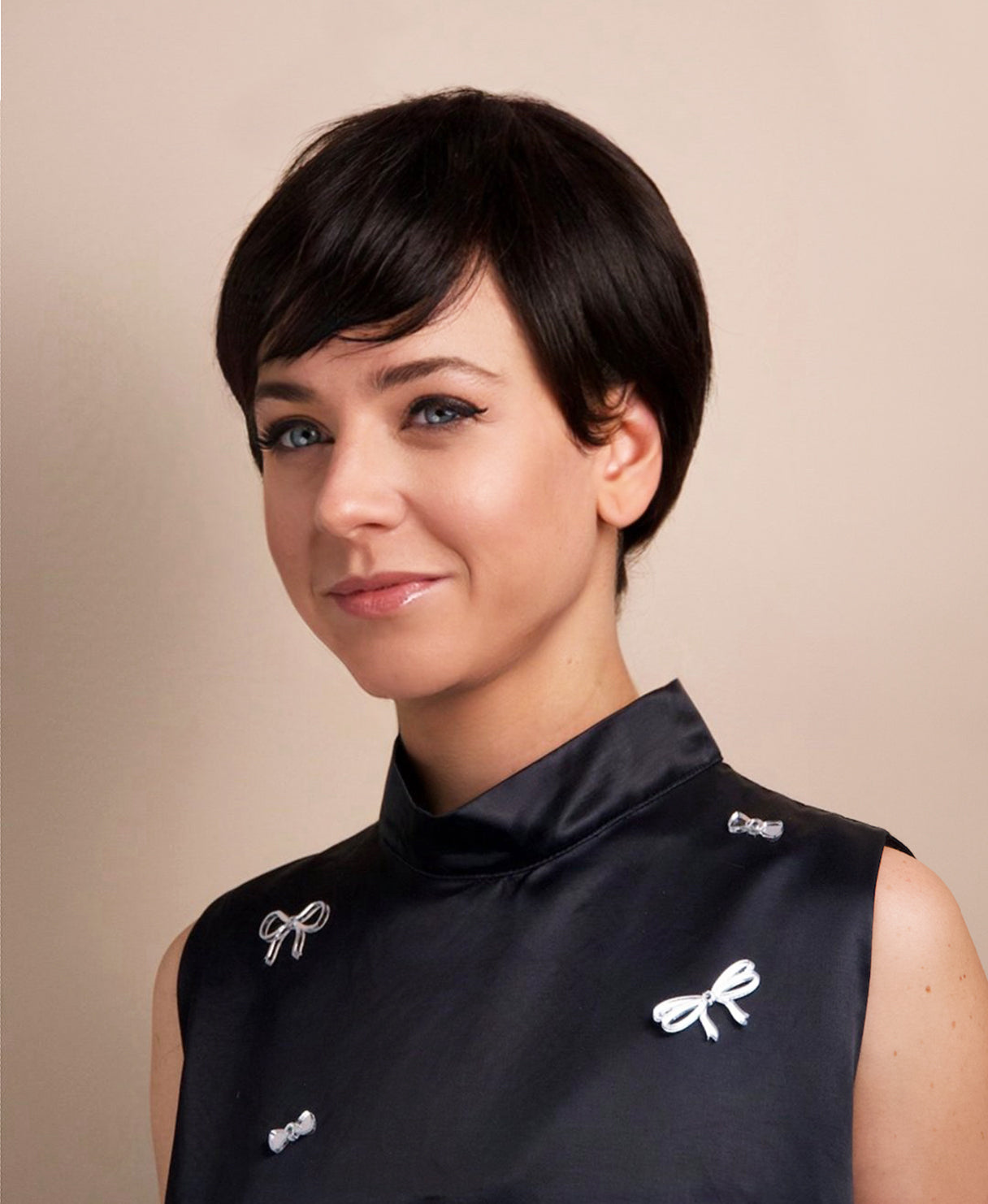 pixie human wig with bangs - 4" black.