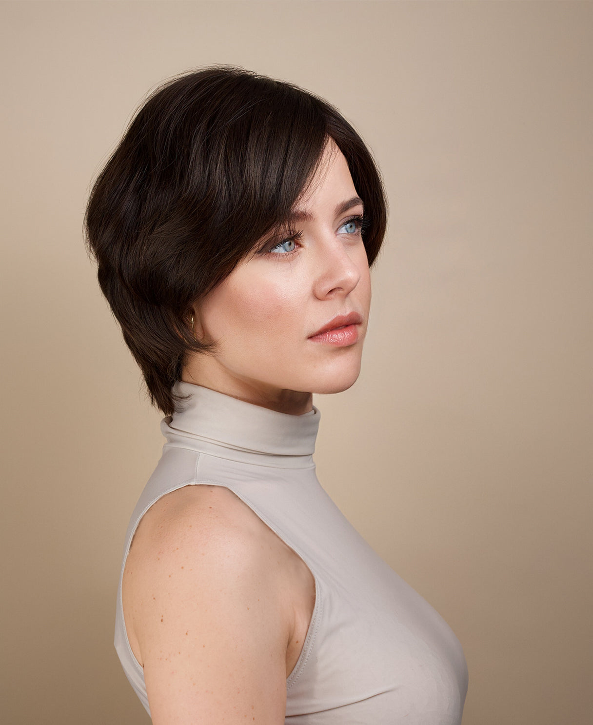 european virgin hair wig - 6" chocolate brown.