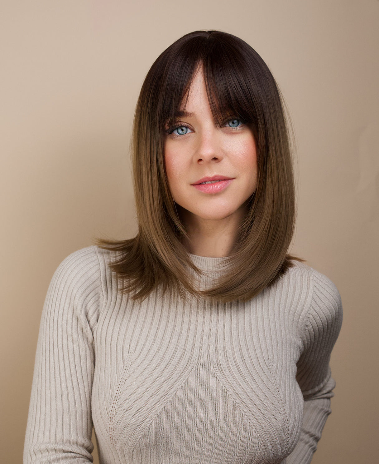 vegan fiber wig - 16" brown melt with fringe.