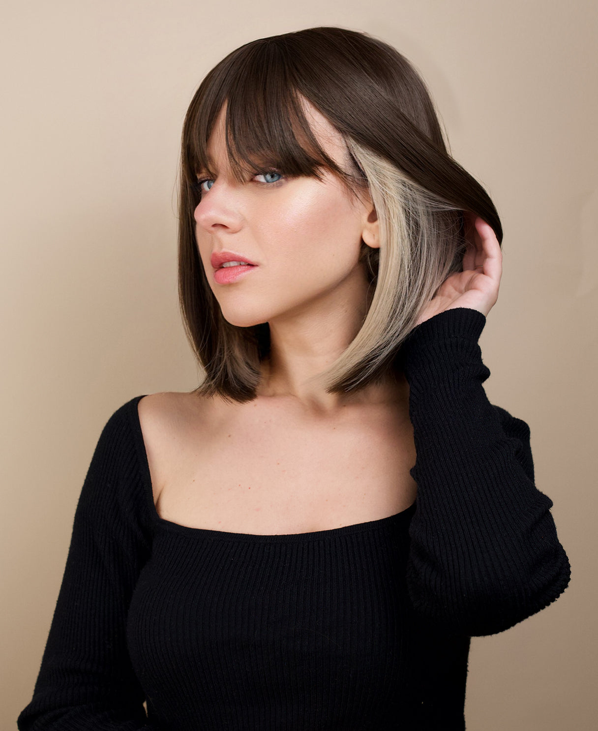 vegan fiber wig - 10" brown bob with fringe and peekaboo highlights.