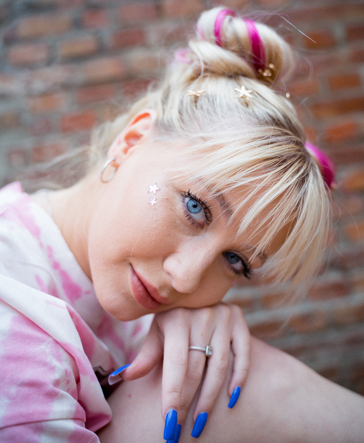 star shaped hair clips.