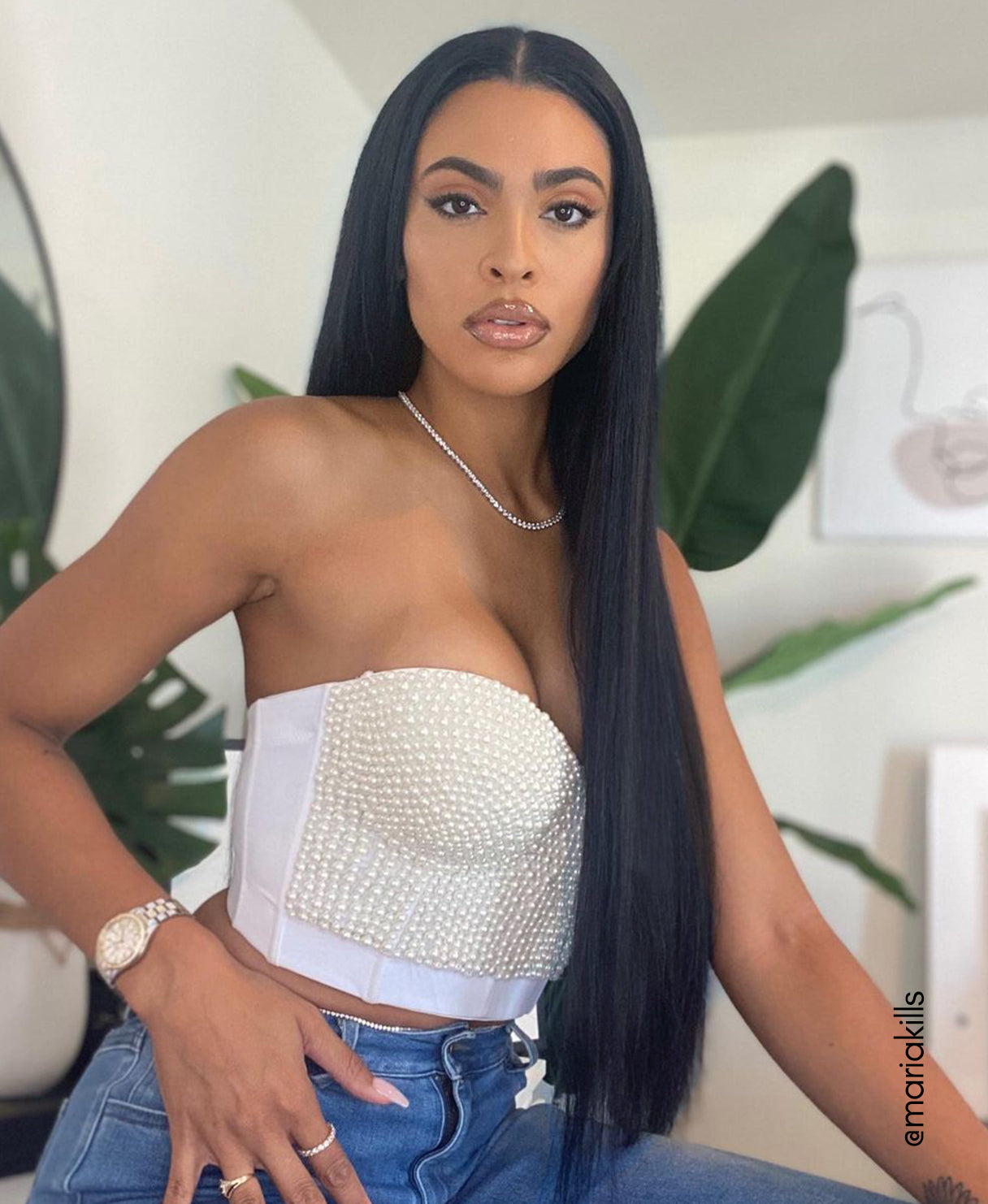 tape-in hair extensions jet black.