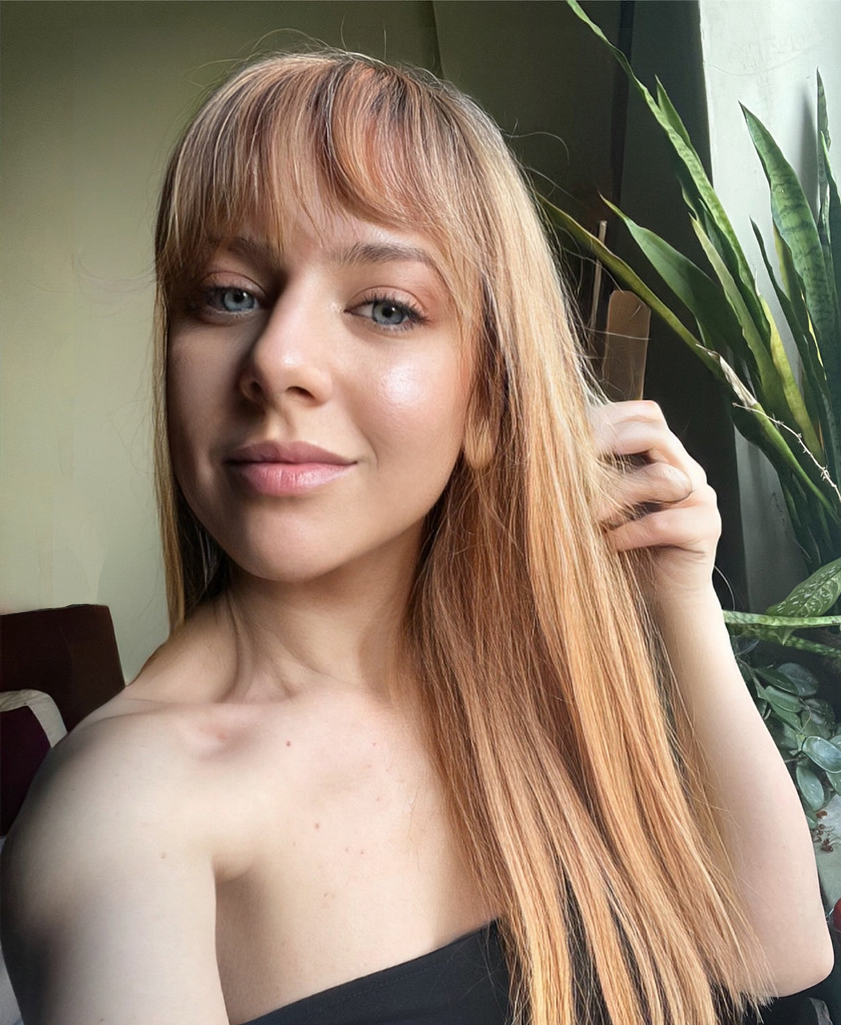 clip-in volumizer strawberry blonde.